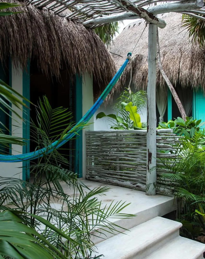 Hotel Cormoran Tulum & Cenote